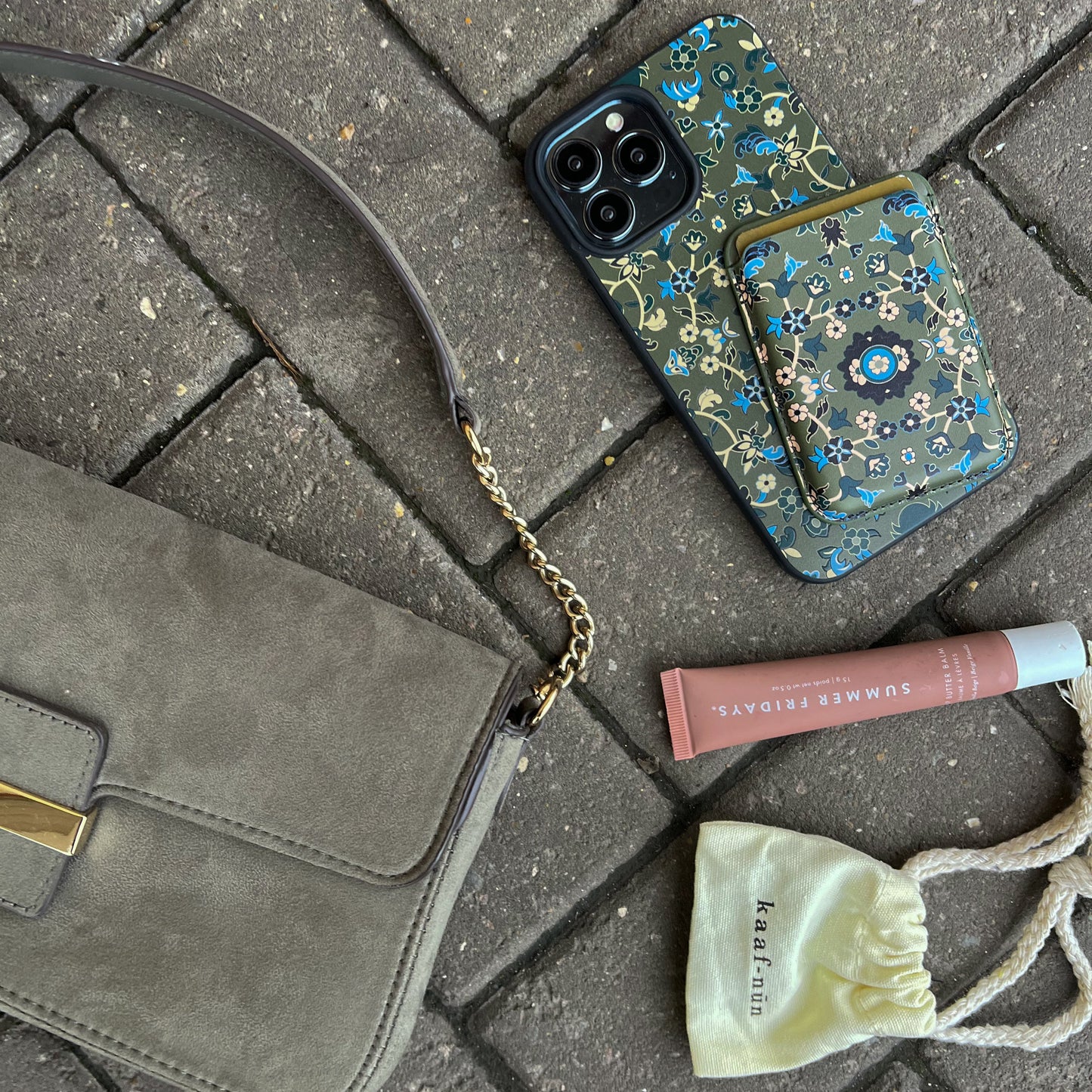 The Beloved Rawdah Magsafe iPhone Case