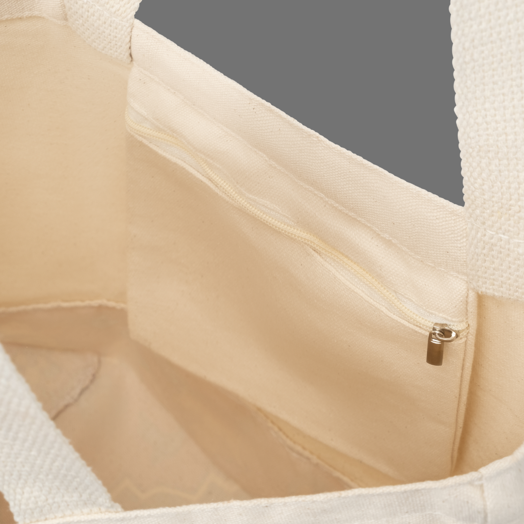 Wāw و Tote Bag