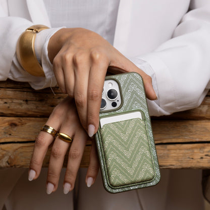 Madinah Kiswa MagSafe iPhone Case